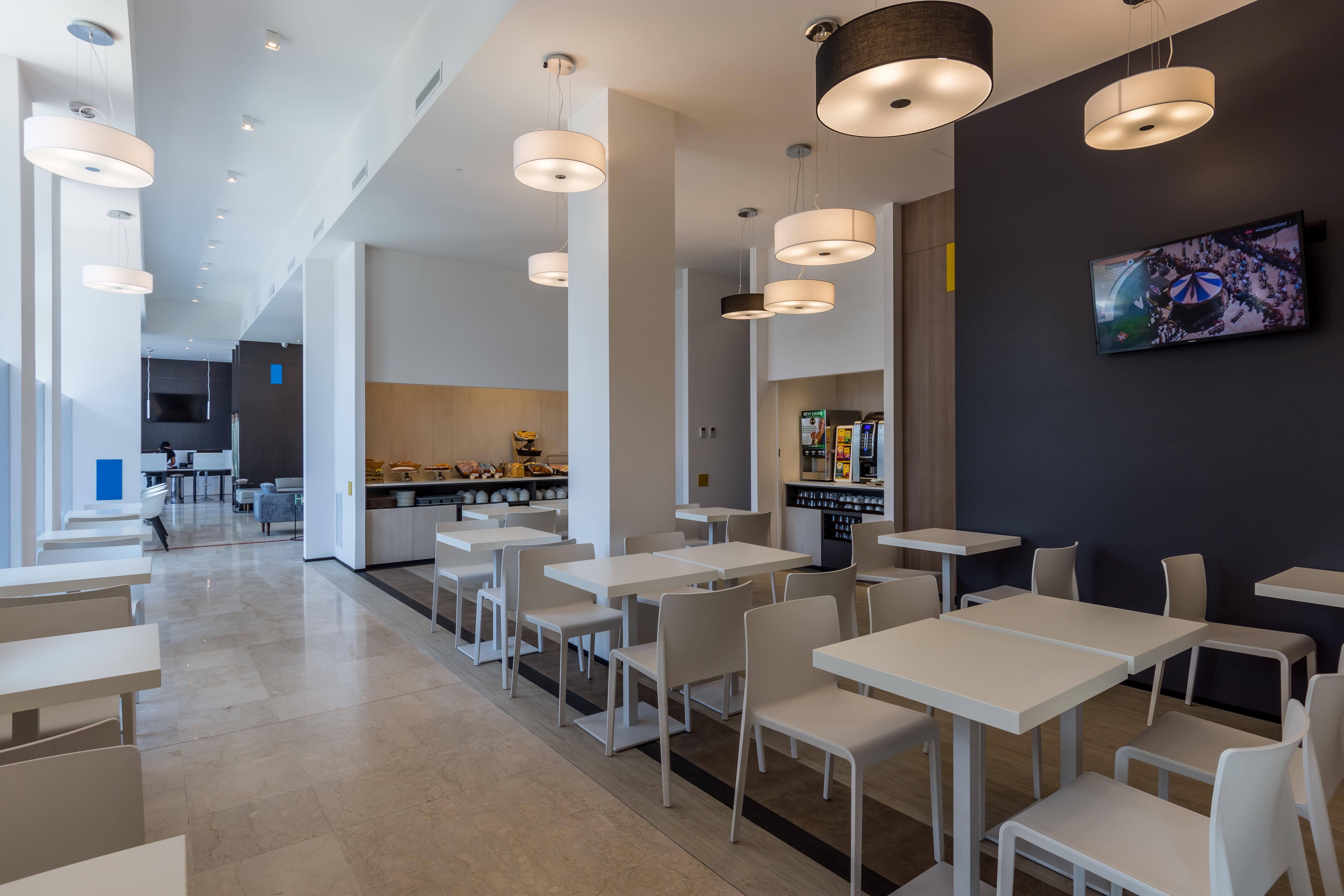 B&B Hotel Savona Ngoại thất bức ảnh