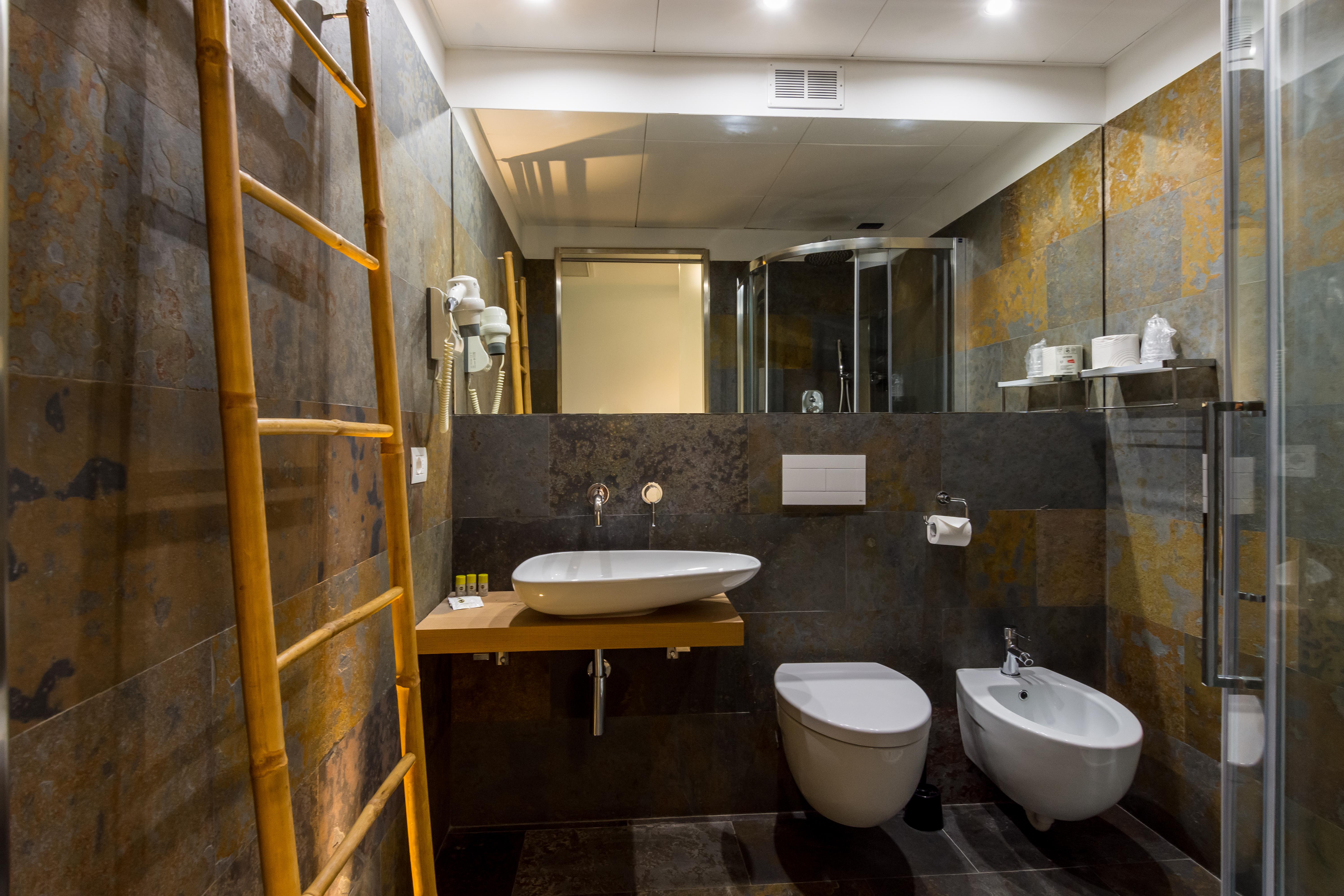 B&B Hotel Savona Ngoại thất bức ảnh